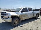 2018 Chevrolet Silverado K1500 Custom Silver vin: 3GCUKPEC8JG109682
