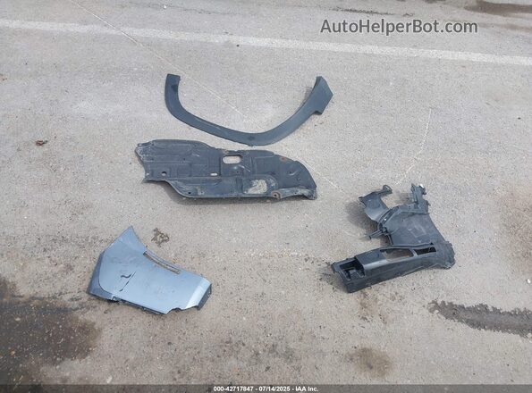 3GKALMEV6JL164482 2018 GMC TERRAIN Серебряный Вид панели приборов