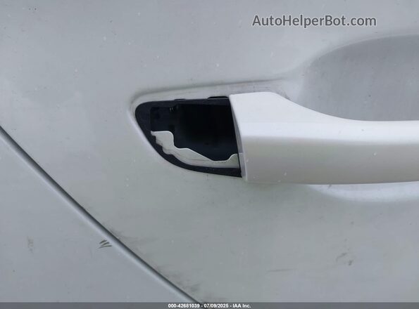 3KPC24A66LE109883 2020 HYUNDAI ACCENT White 