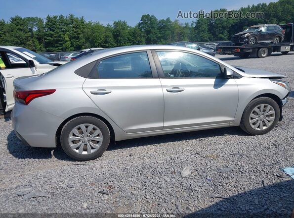 3KPC24A69LE114687 2020 HYUNDAI ACCENT Серебряный Вид задней части салона