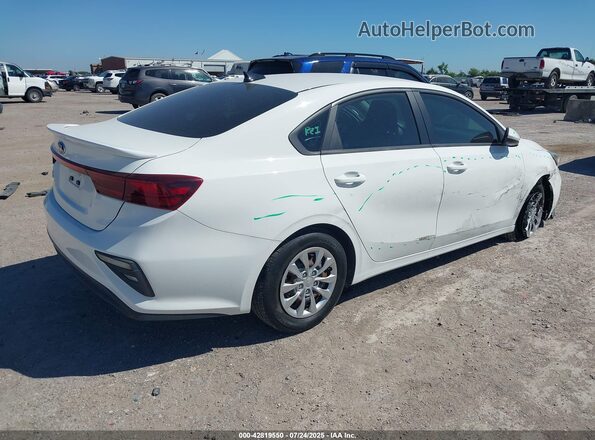 3KPF24AD6ME277214 2021 KIA FORTE White Tył prawy