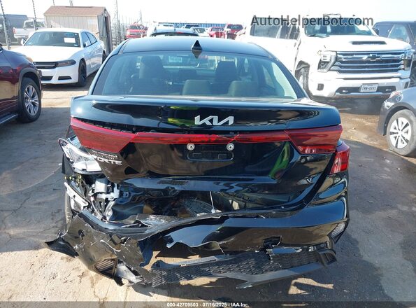 3KPF24AD9RE818280 2024 KIA FORTE Черный 