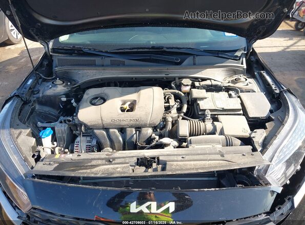 3KPF24AD9RE818280 2024 KIA FORTE Черный Вид сзади