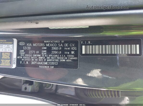 3KPF44AC6ME318913 2021 KIA FORTE Black Engine compartment view