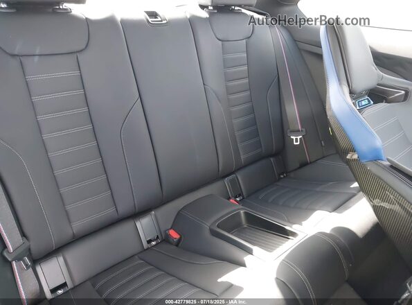 3MF23DM0XS8F16311 2025 BMW M2 Blue Widok naklejki z numerem VIN