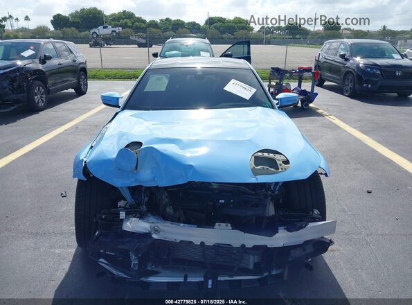3MF23DM0XS8F16311 2025 BMW M2 Blue Widok wnętrza z tyłu