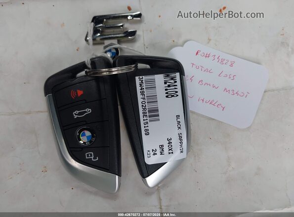3MW49FF02R8E15189 2024 BMW M3 Черный Вид панели приборов
