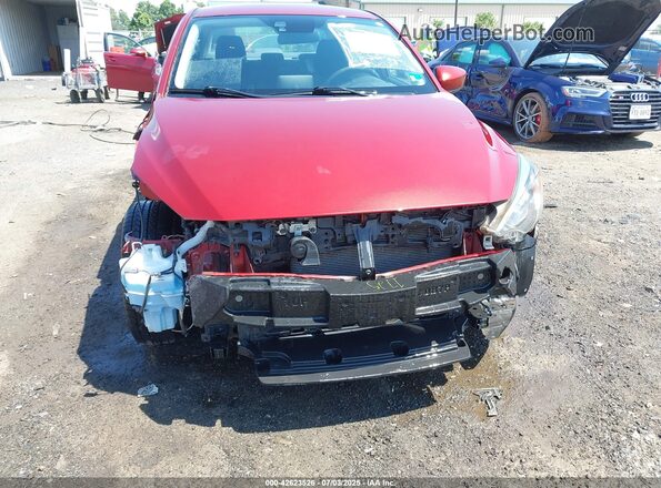 3MYDLBYV9JY319927 2018 TOYOTA YARIS IA Red Widok z przodu
