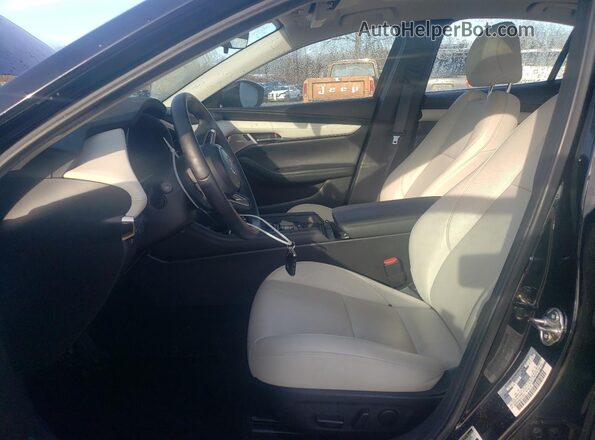 3MZBPAEM8LM117670 2020 MAZDA 3 Black Front interior view