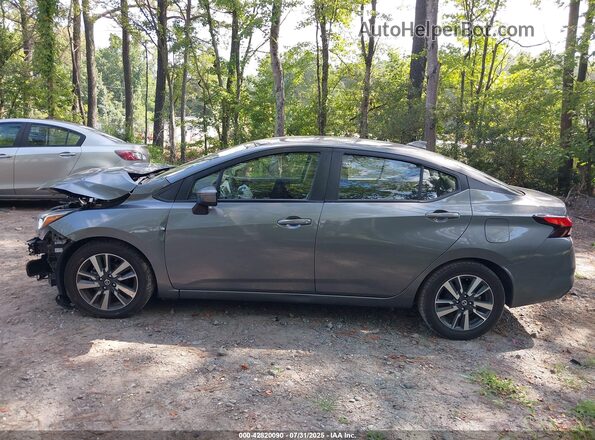 3N1CN8EV7ML892115 2021 NISSAN VERSA Gray 