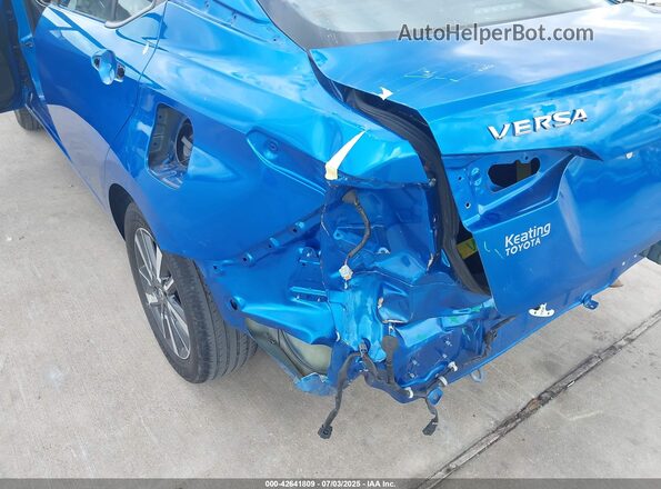 3N1CN8EV8ML862301 2021 NISSAN VERSA Blue Vista frontal