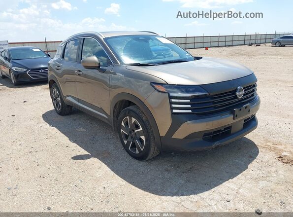 3N8AP6CB3SL397374 2025 NISSAN KICKS Коричневый Передняя правая четверть