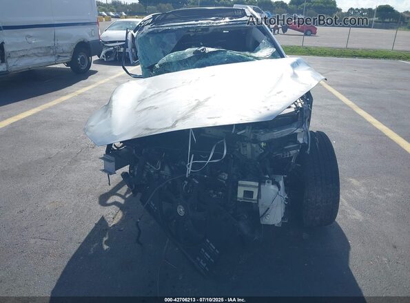 3PCAJ5M13LF107227 2020 INFINITI QX50 Серебряный Вид спереди
