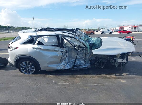 3PCAJ5M13LF107227 2020 INFINITI QX50 Серебряный Панорамный вид салона 360°