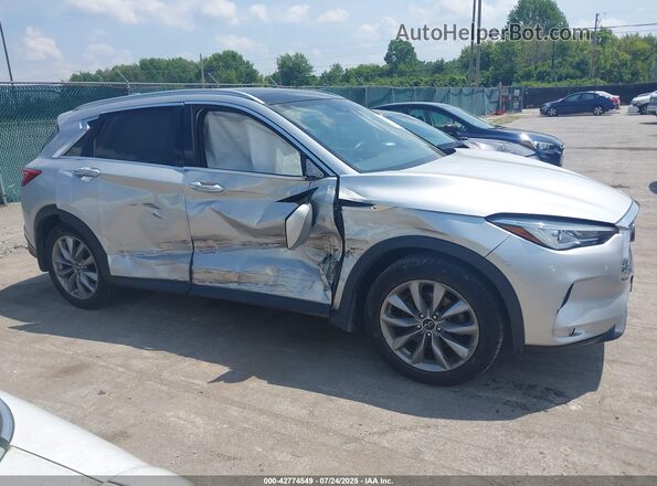 3PCAJ5M37LF105515 2020 INFINITI QX50 Серый Вид задней части салона