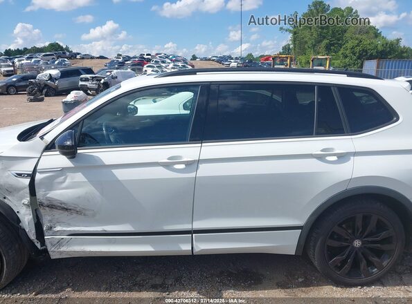 3VV3B7AX2MM108894 2021 VOLKSWAGEN TIGUAN White 
