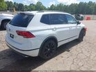 2021 Volkswagen Tiguan 2.0t Se/2.0t Se R-line Black/2.0t Sel White vin: 3VV3B7AX2MM108894