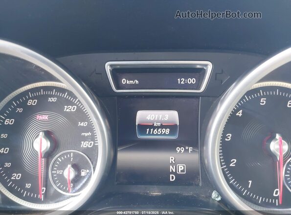 4JGDF7DE5HA925017 2017 MERCEDES-BENZ GLS 550 White Widok tylnych siedzeń