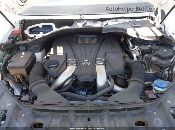 4JGDF7DE5JB008417 2018 MERCEDES-BENZ GLS 550 White Widok z tyłu