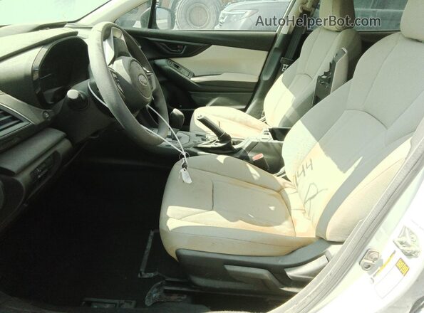 4S3GTAB64L3734205 2020 SUBARU IMPREZA Белый Вид панели приборов