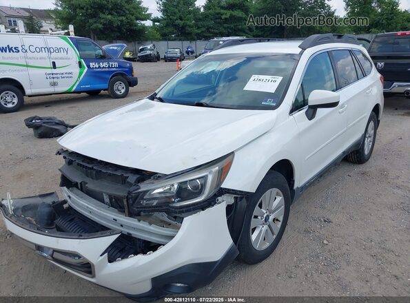 4S4BSACC4J3227900 2018 SUBARU OUTBACK Белый Передняя левая четверть