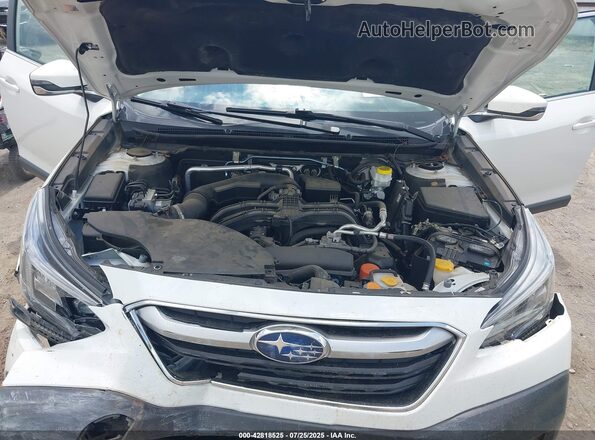 4S4BTACC5M3170933 2021 SUBARU OUTBACK White Rear view