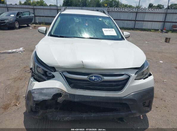 4S4BTACC5M3170933 2021 SUBARU OUTBACK White Instrument cluster view