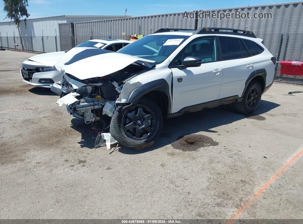 4S4BTGUD2P3205295 2023 SUBARU OUTBACK Белый Передняя левая четверть