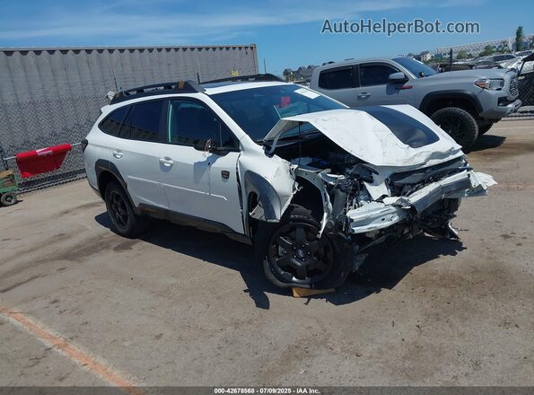 4S4BTGUD2P3205295 2023 SUBARU OUTBACK Белый Передняя правая четверть