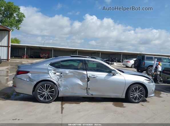 58ADZ1B12SU187342 2025 LEXUS ES 350 Silver 360 interior view