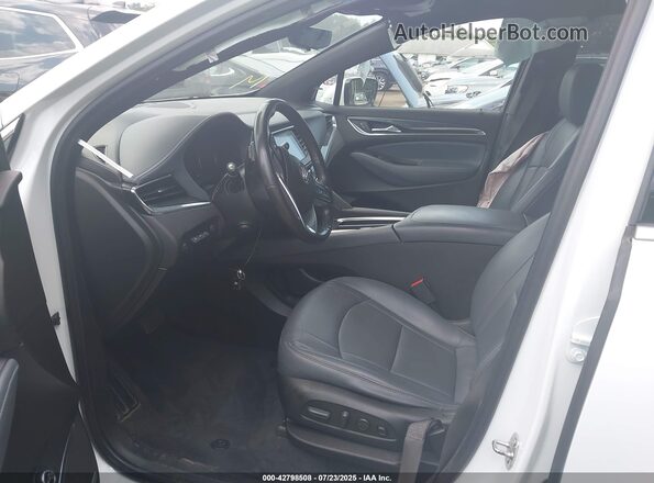 5GAERCKW3NJ124149 2022 BUICK ENCLAVE Белый Вид салона спереди