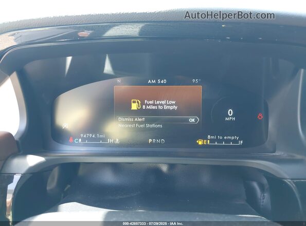 5LM5J7WCXLGL09704 2020 LINCOLN AVIATOR Red Widok tylnych siedzeń