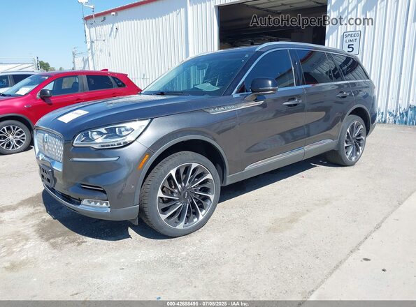 5LM5J7XC9LGL25102 2020 LINCOLN AVIATOR Gray Vista tres cuartos delantera izquierda