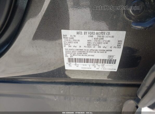 5LM5J7XC9LGL25102 2020 LINCOLN AVIATOR Gray Vista del compartimento del motor