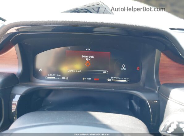 5LM5J7XC9LGL25102 2020 LINCOLN AVIATOR Gray Vista de los asientos traseros