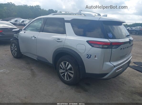 5N1DR3CC4PC256001 2023 NISSAN PATHFINDER Silver Tył lewy