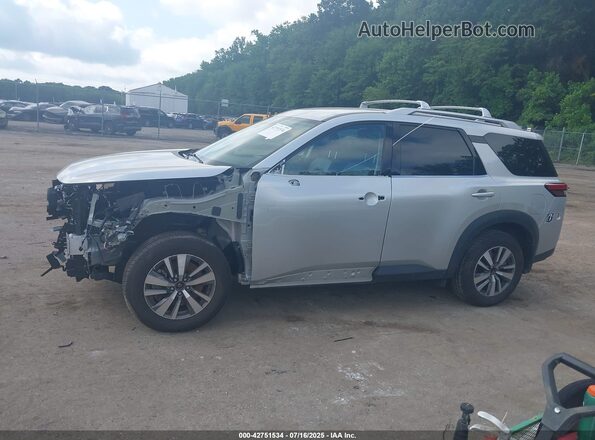 5N1DR3CC4PC256001 2023 NISSAN PATHFINDER Silver 