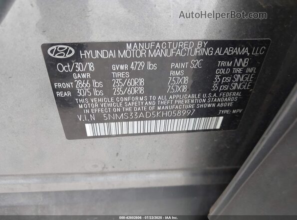 5NMS33AD5KH058997 2019 HYUNDAI SANTA FE Silver Vista del compartimento del motor