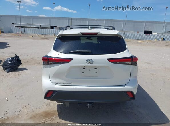 5TDCZRAHXMS064223 2021 TOYOTA HIGHLANDER White 