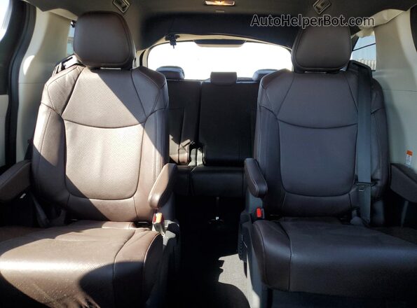 5TDESKFC9PS100229 2023 TOYOTA LIMITED Red Вид задніх сидінь