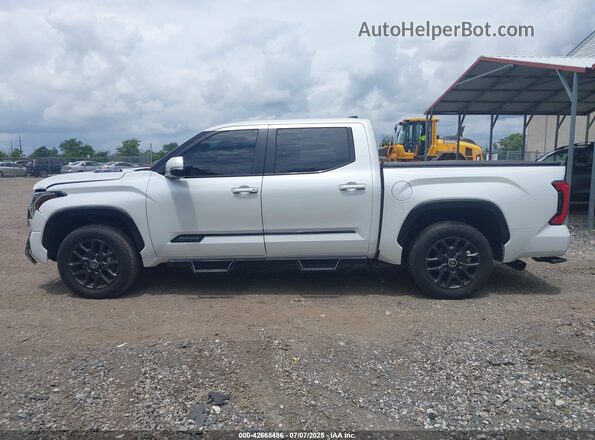5TFNC5DB2RX048819 2024 TOYOTA TUNDRA HYBRID White Widok wnętrza 360 stopni