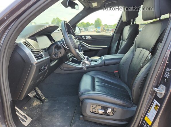 5UXCX6C0XL9C89042 2020 BMW X7 Gray Widok wnętrza z przodu