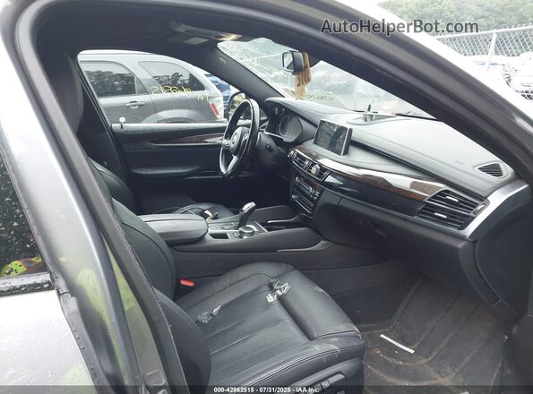 5UXKU6C51H0S99533 2017 BMW X6 Pewter Вид салона спереди