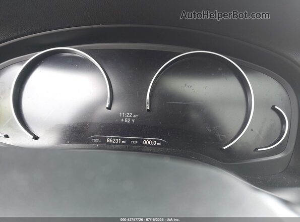 5UXTY5C09M9G40922 2021 BMW X3 White Հետևի նստատեղերի տեսք