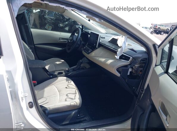 5YFEPMAE2MP225910 2021 TOYOTA LL White Widok wnętrza z przodu