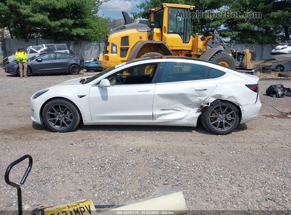 5YJ3E1EB6LF650486 2020 TESLA MODEL 3 White Vista interior de 360 grados
