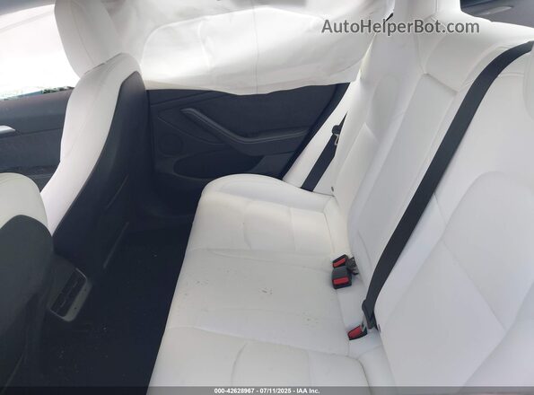 5YJ3E1EB9NF239084 2022 TESLA MODEL 3 White VIN კოდის სტიკერის ხედი