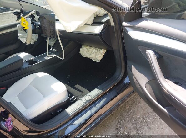 5YJ3E1EBXMF980648 2021 TESLA MODEL 3 Black Вид салону спереду
