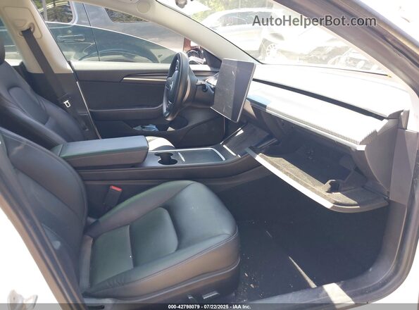 5YJ3E1EC7MF020468 2021 TESLA MODEL 3 Белый Вид салона спереди