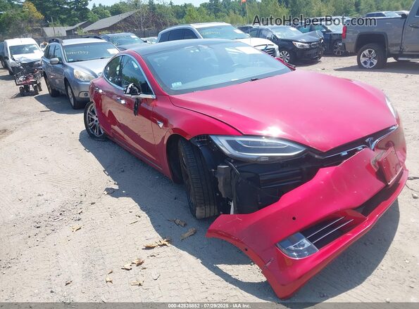 5YJSA1E28LF411156 2020 TESLA MODEL S Красный Вид задней части салона